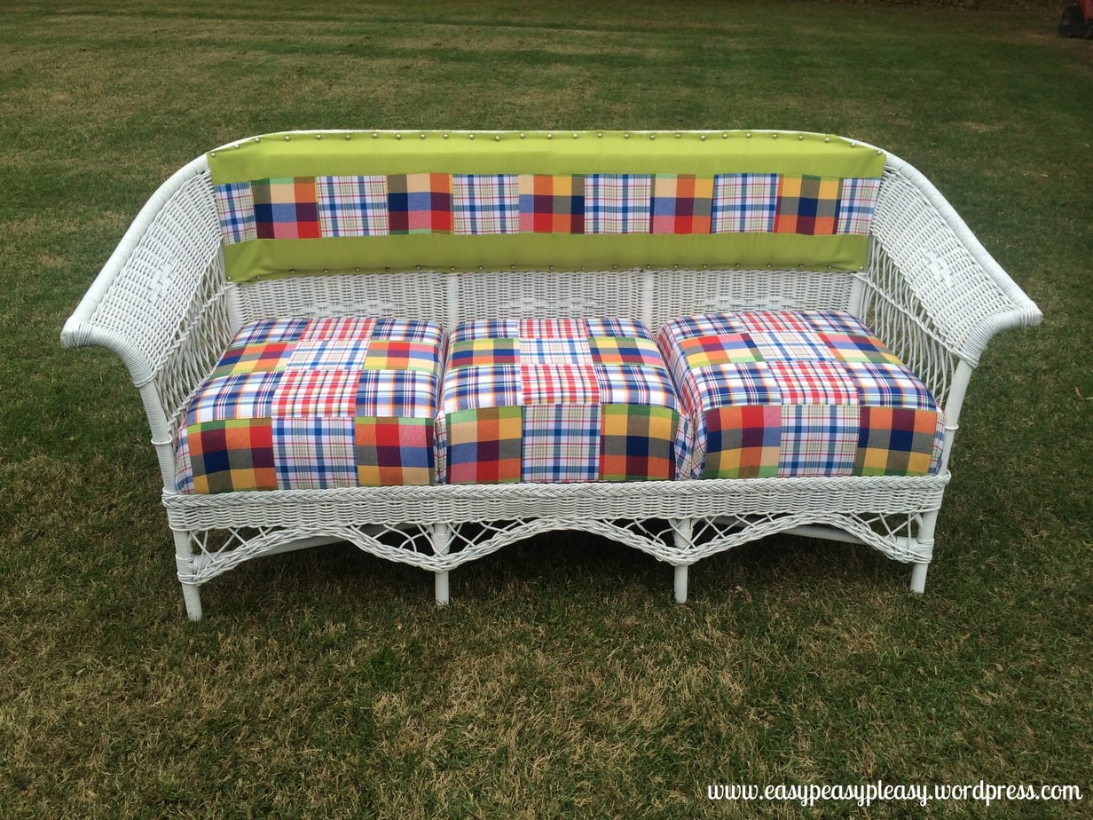 Antique wicker best sale chair with springs