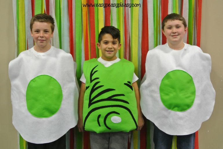 Dr. Seuss Green Eggs and Ham DIY Egg Costume