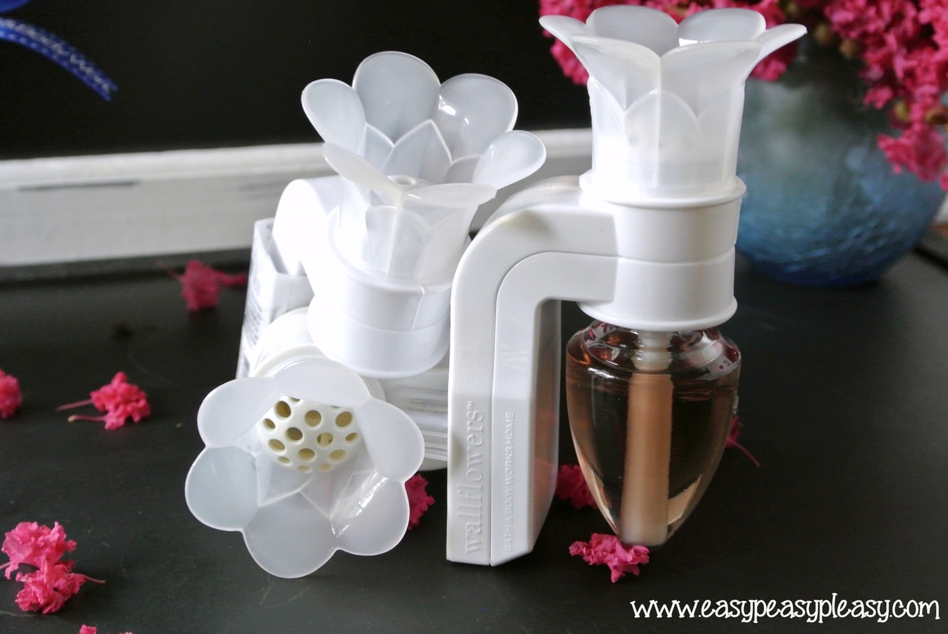 Bath and Body Works Wallflowers idea on EasyPeasyPleasy.com