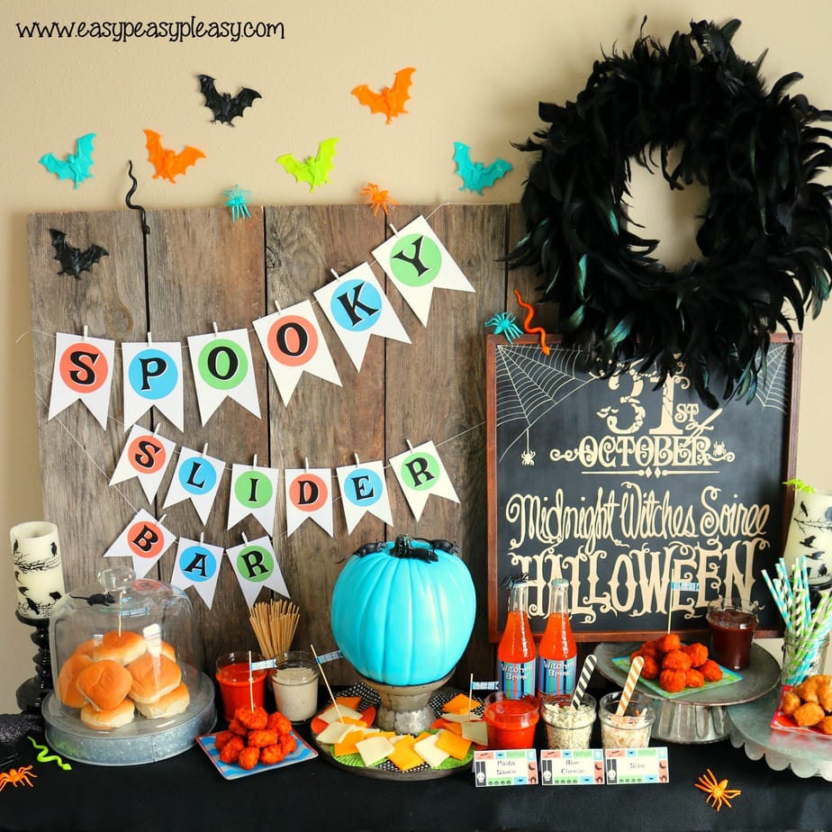 Spooky Chicken Slider Bar with free Halloween printables. easypeasypleasy.com