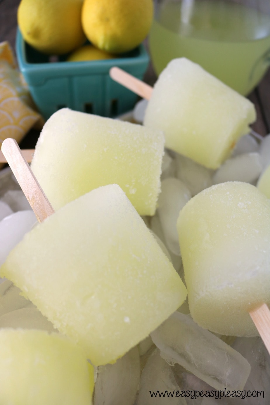 If you have the freezer space, you should give these super easy homemade popsicles a go. Check out the step by step instructions on how to get it done.