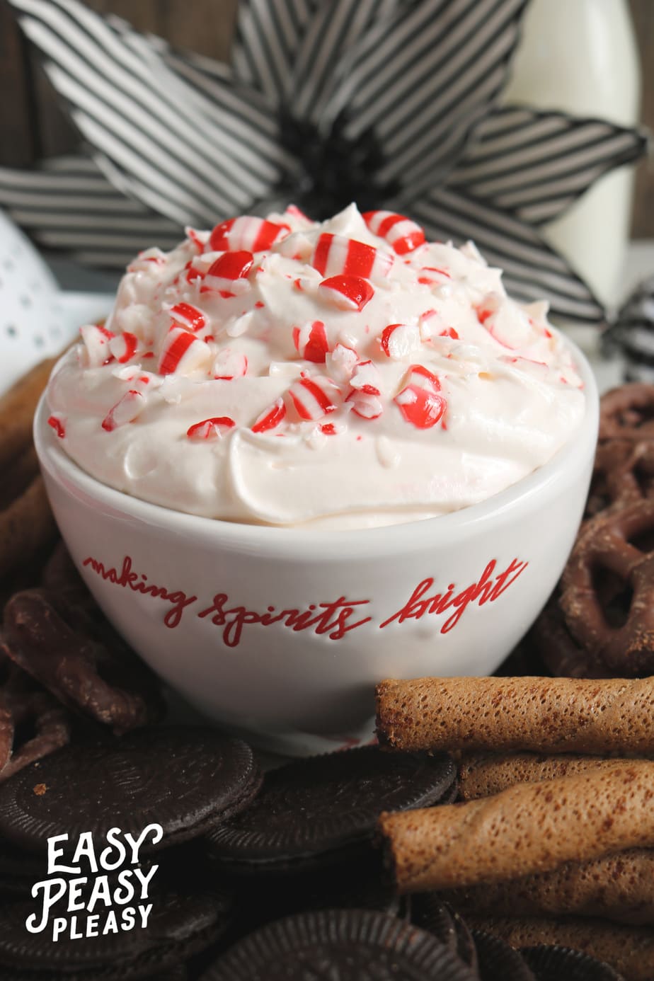 (ad) Easy 4 Ingredient Peppermint Dip